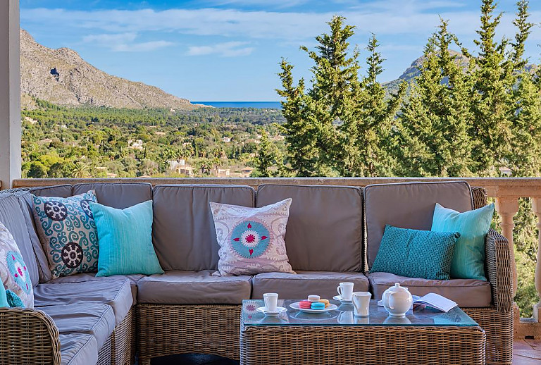 Loungeecke auf der Terrasse