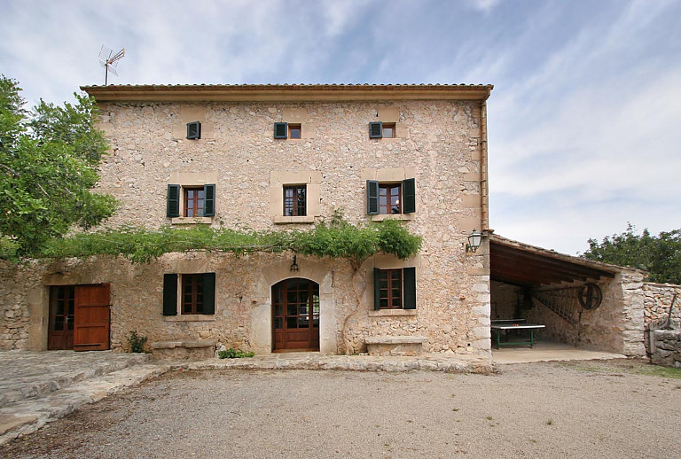 Finca Mallorca Pollenca Antik Bergblick 8 Personen