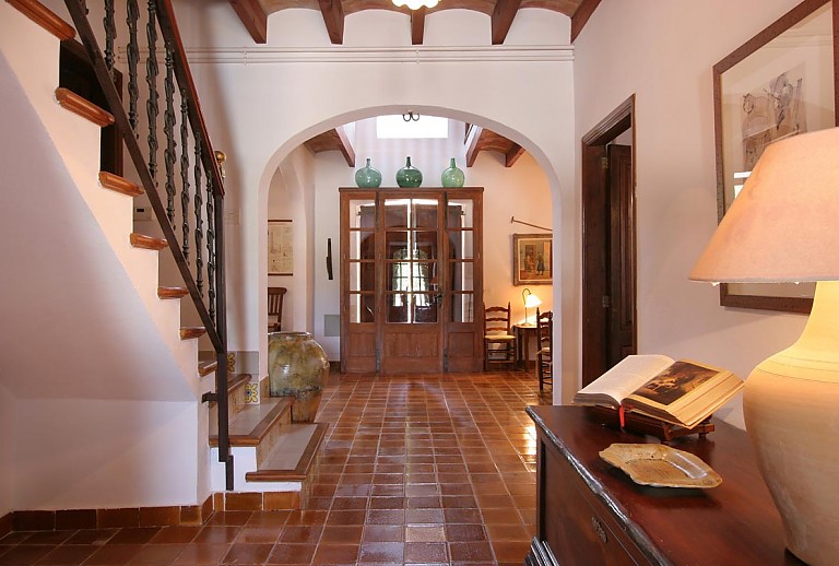 Finca Mallorca Pollenca Antik Bergblick 8 Personen