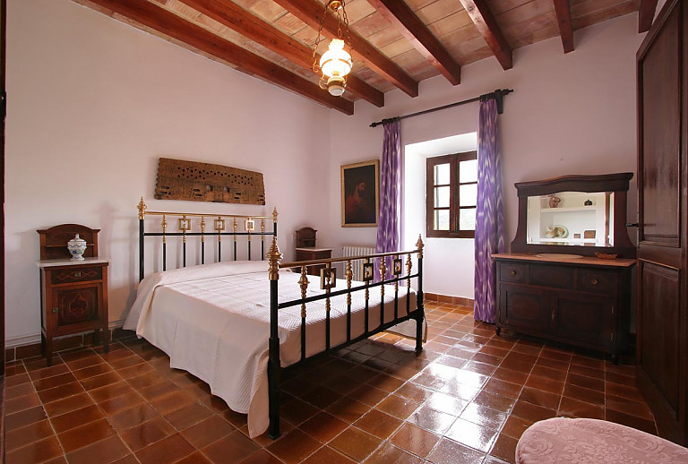 Finca Mallorca Pollenca Antik Bergblick 8 Personen